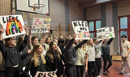 Tanz Theater 2024